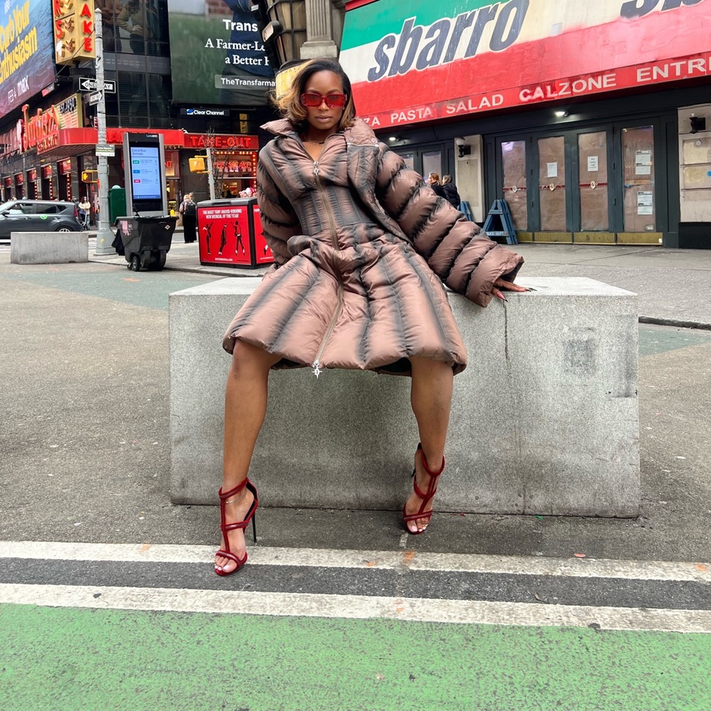 BEST DEESS EVER MADE!!